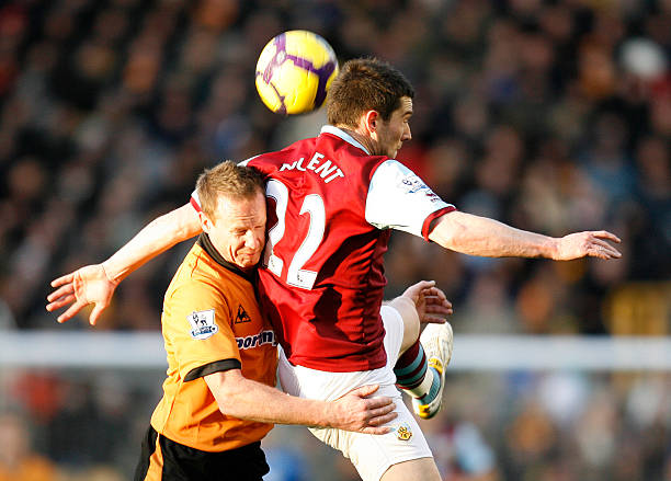 蹴而就的 蹴而就的